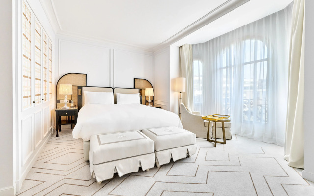 Carlton Cannes, a Regent Hotel