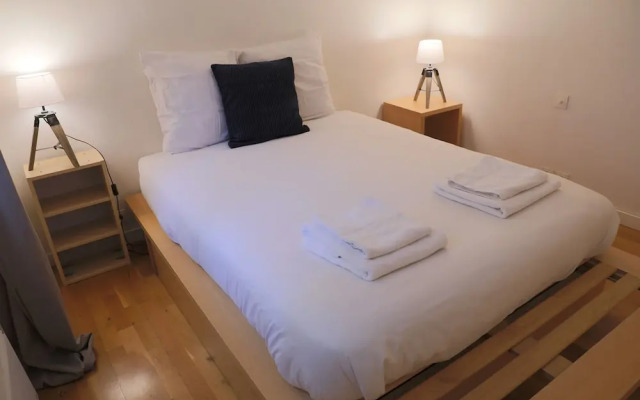Sunny Dussoubs I Unique 1-br Loft in Montorgueil