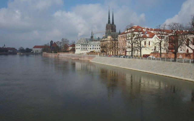 WenderEDU Business Center