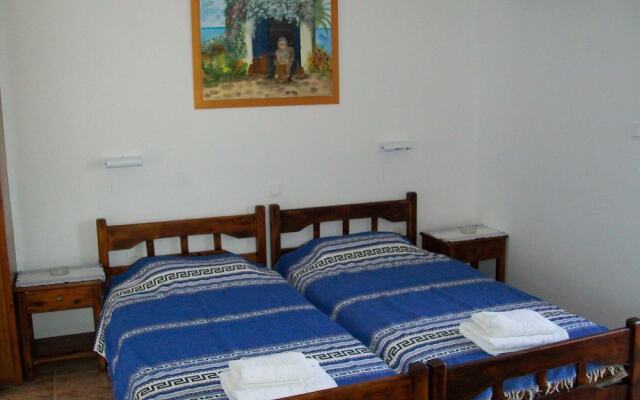 Australis Hotel