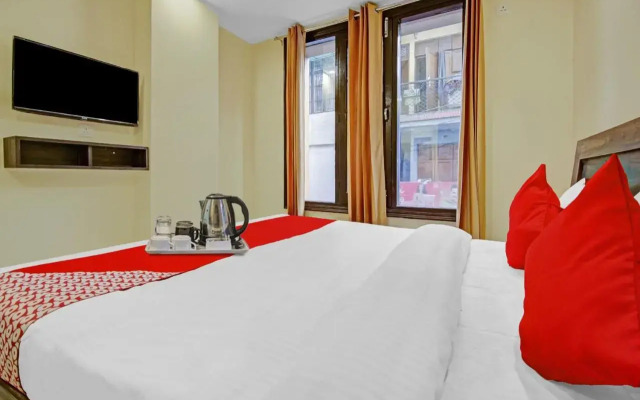 OYO Flagship 70251 Hotel Starwood