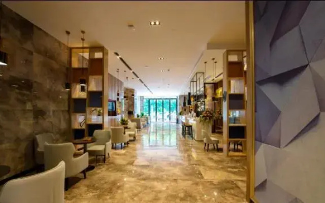 Echarm Hotel Qingyuan Stadium Branch