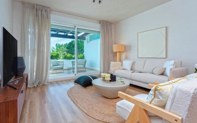 Exclusive Loft With Private Terrace in Marbella. Incosol II