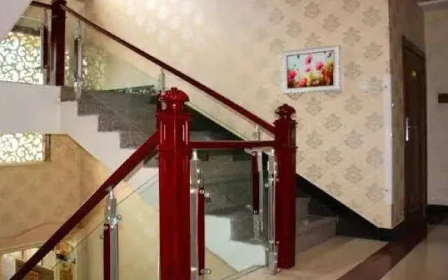 Fusong Elegant Restaurant Hotel