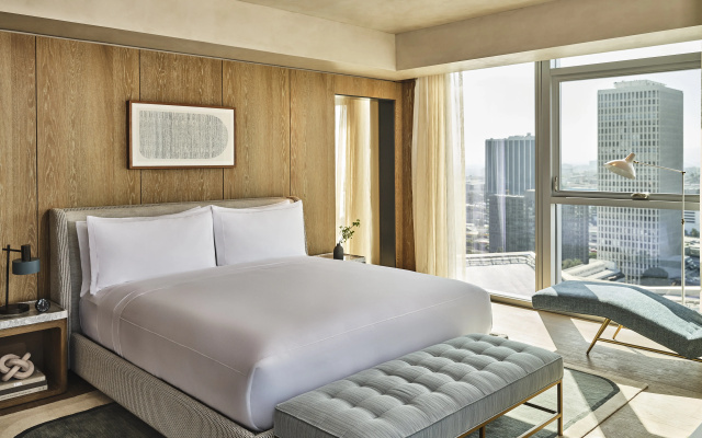 Conrad Los Angeles