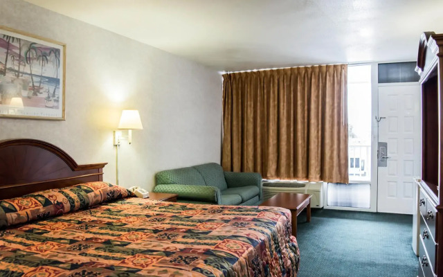 Rodeway Inn Clearwater - Largo