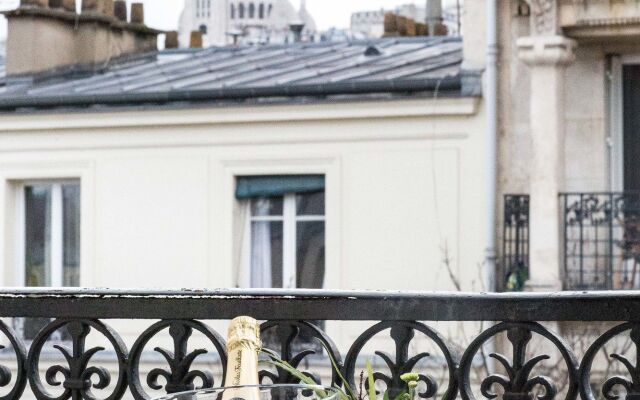 Prince Albert Montmartre