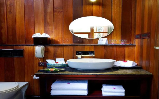 Niraamaya Cardamom Club