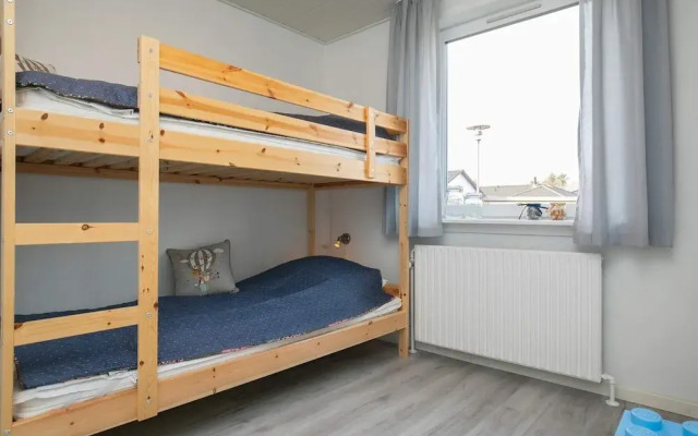 6 Person Holiday Home in Albaek