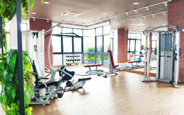 Le Pavilion by Salaam Suites, 5 pax, near Setiawalk