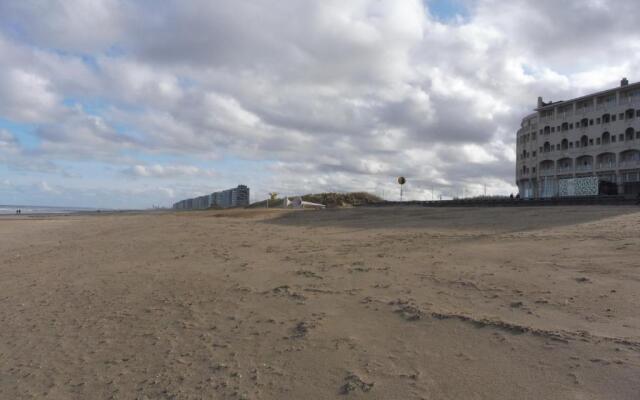 Studio On The Beach With Sea View