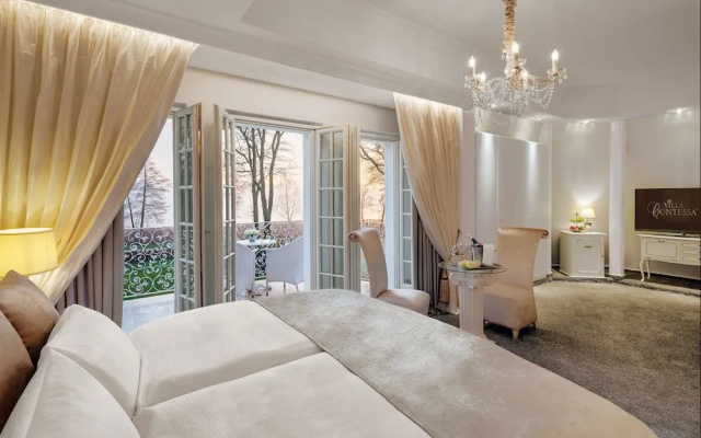 Villa Contessa