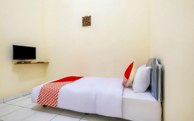 Hotel O Syariah Tasikmalaya Near Universitas Siliwangi Formerly Siliwangi Guest House