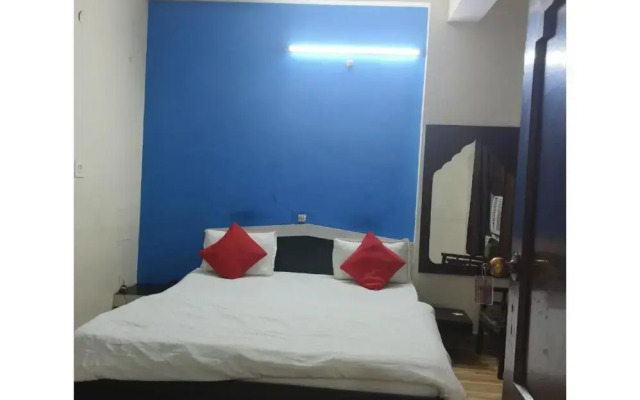 Oyo 40431 Hotel Amar Prem