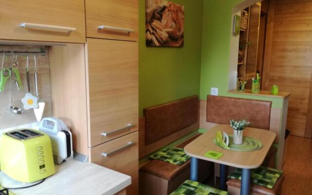 Green Apartment