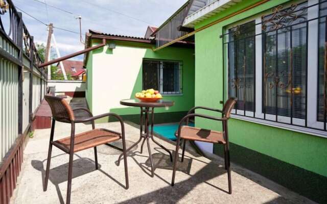 Boryspil Airport Sleep&Fly GuestHouse