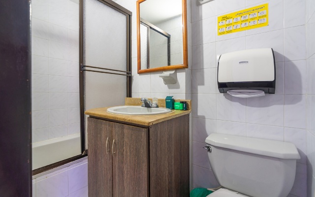 Hotel Casa Blanca Laureles