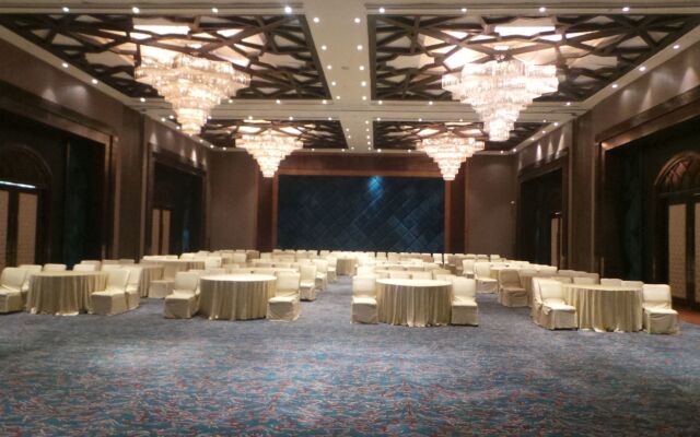 Ibiza The Fern Resort and Spa Kolkata