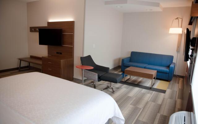 Holiday Inn Express Winfield by IHG