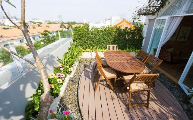 The Nest Saigon - Pigeon