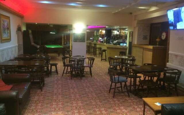 The Middlegate Hotel