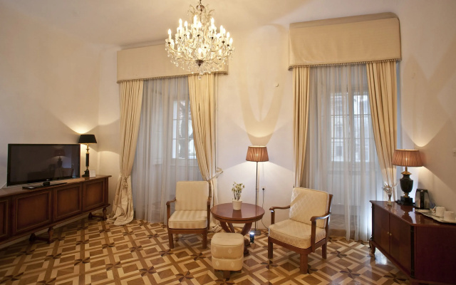 Antiq Palace Hotel And Spa