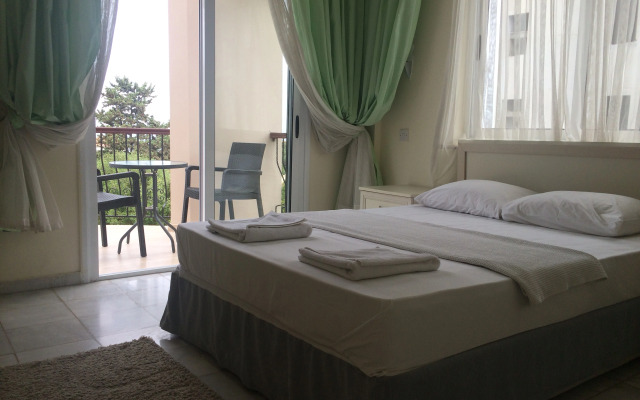 The Prince Inn Hotel & Villas