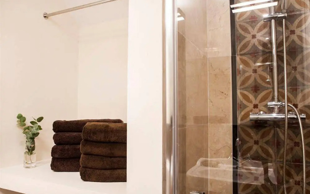 Pillow Town House with Terrace