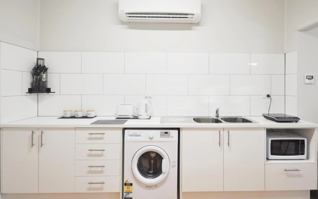 Bribie Beach Bungalow