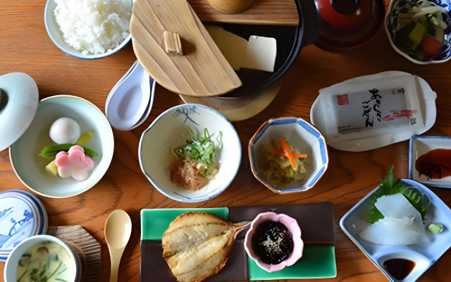 Ikuji Onsen TANAKAYA