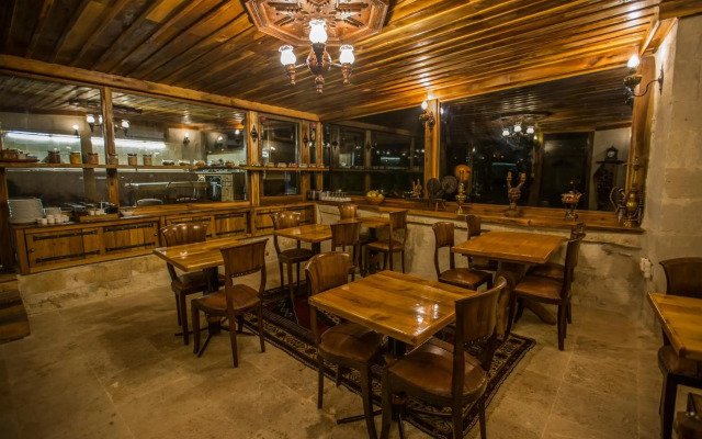 Koza Cave Hotel