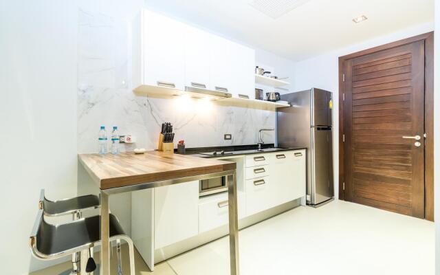 ET212A - Studio in Patong with pool and parking
