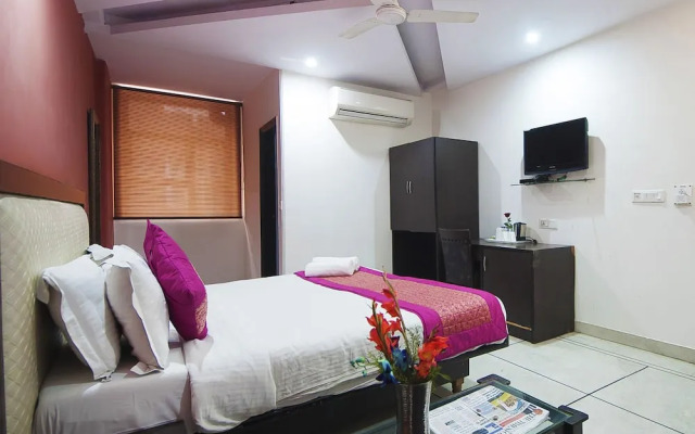 Hotel Apra International