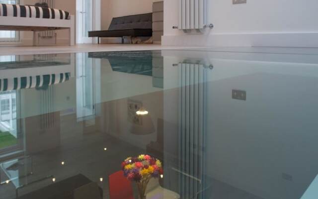 Super central flats in Euston