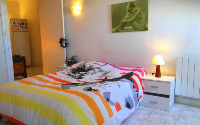 ADL Riviera - Cannes City Centre