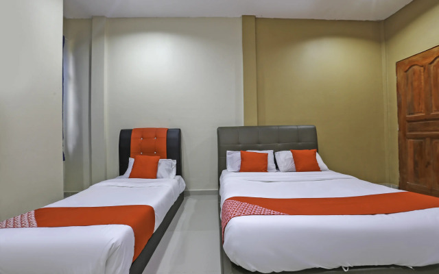 OYO 89933 Nun Hotel