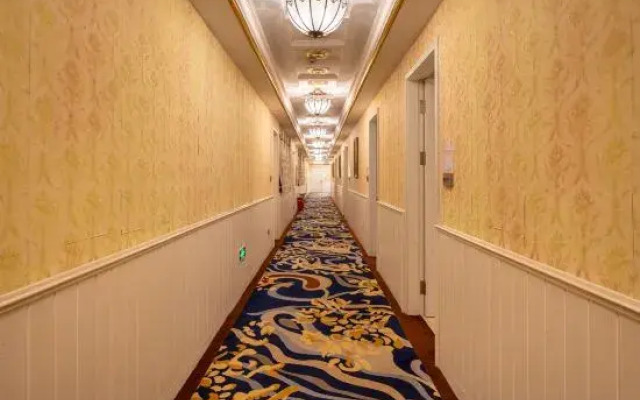 Xi'erdun Roman Holiday Hotel