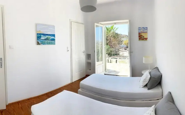Villa Joy in Ampelas Paros