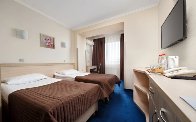 Отель «Соната»