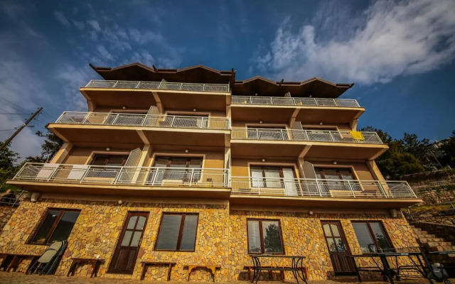 Villa Megdani