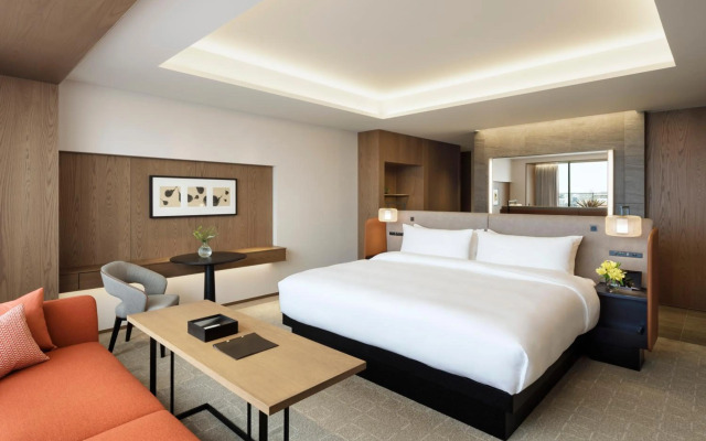 Tiad, Autograph Collection