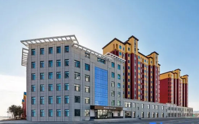 Jinjiang Hotel (Jinzhou Linghai Jiuhuashan Potala Palace Square) – Exterior – Jinzhou