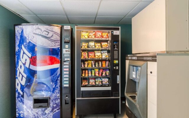 Blue – A Modern Hotel, an Ascend Collection Hotel