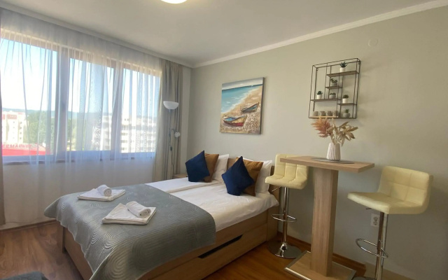 Private Studio Summer Breeze 506