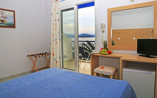 Hotel Aris
