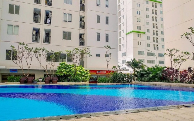Cozy 2BR Bassura City Apartment