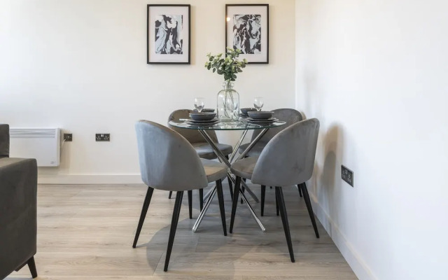 Cosy 2 Bedroom Apartment