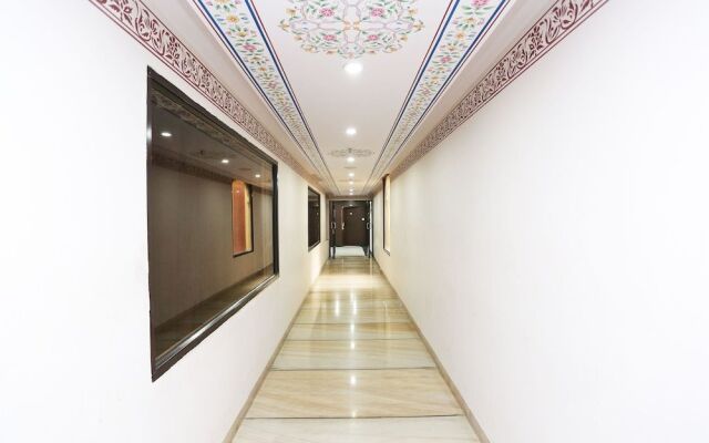 Oyo 9654 Hotel Arco Palace