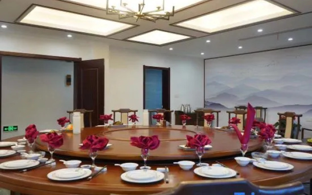 Hotspring Town （Nan Shan）Hotel