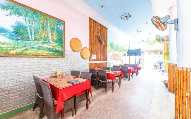 Tuyet Mai Hotel